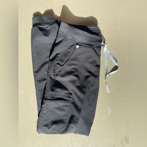 Figs Zamora Jogger scrub pants - Picture 1 of 2